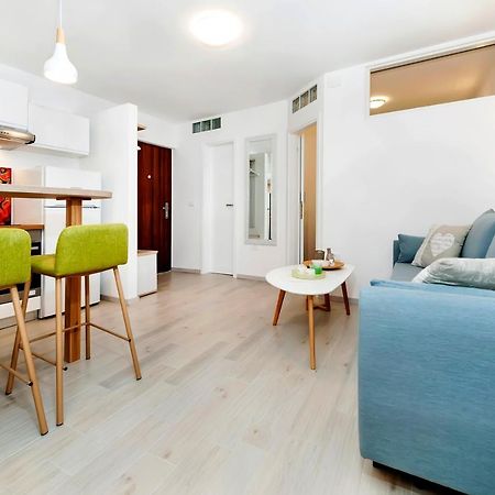 Apartment Amici With Terrace In Center Of Rovinj Zewnętrze zdjęcie