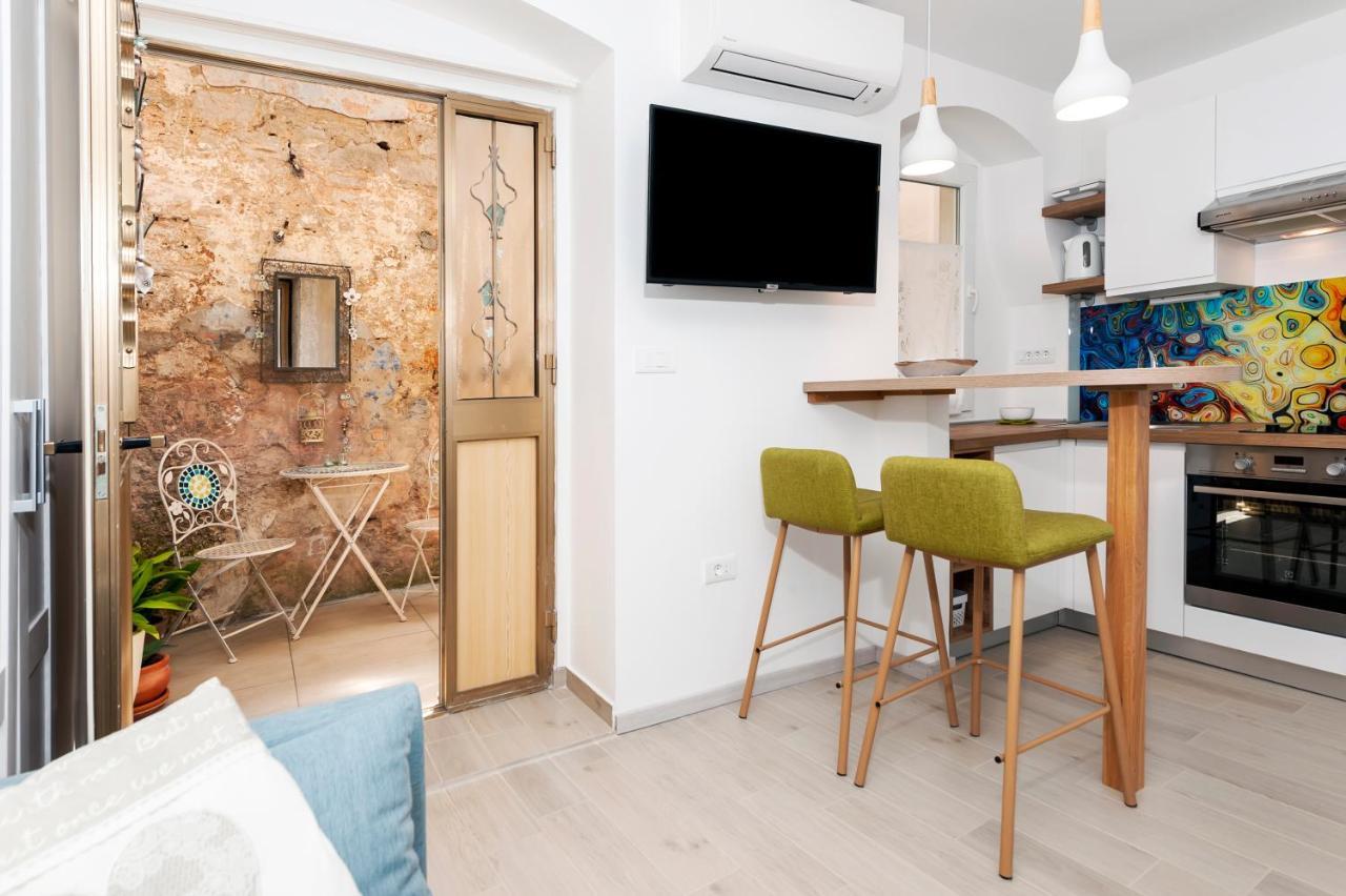 Apartment Amici With Terrace In Center Of Rovinj Zewnętrze zdjęcie